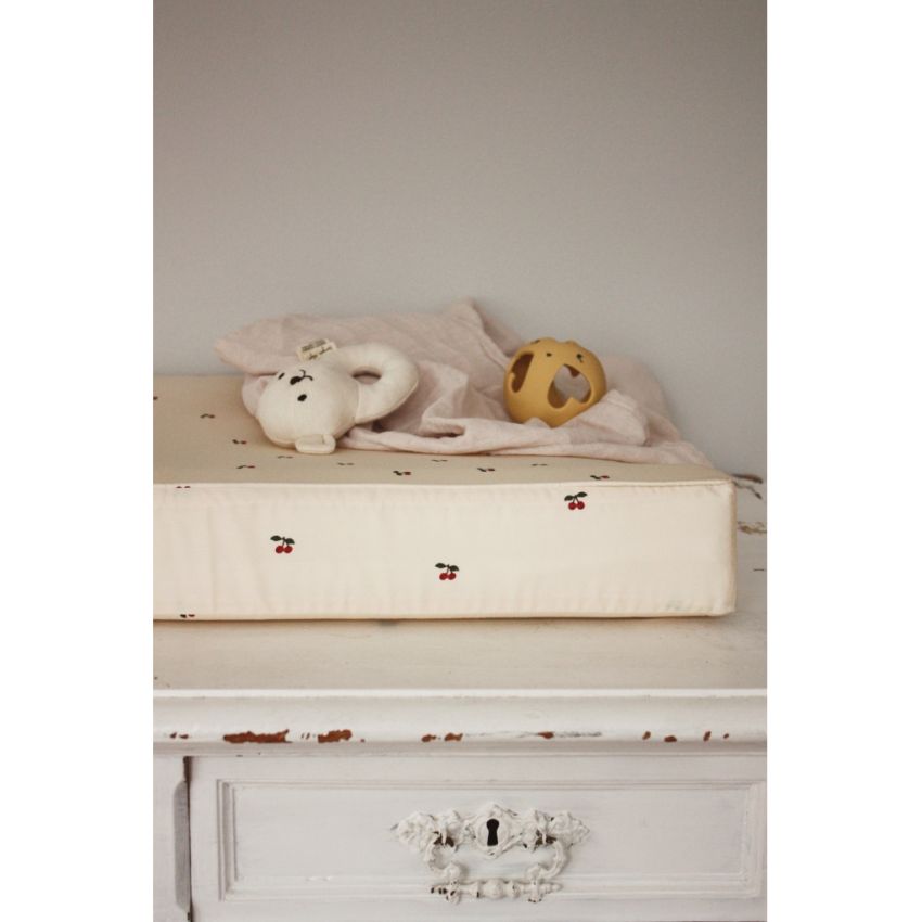 Konges Sløjd - Wickelkissen Cherry