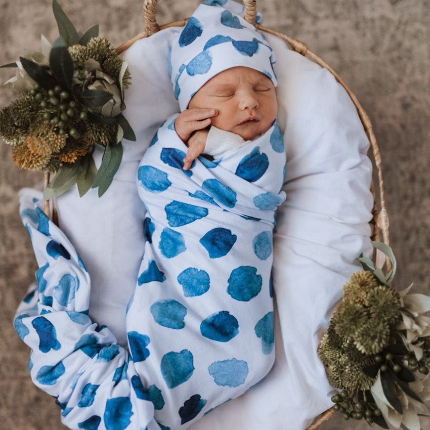 Snuggle Hunny - Swaddledecke Ocean Skies mit Beanie