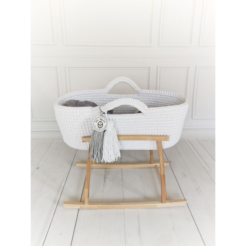 Like Moses - Moseskorb Weiss mit Kissen und Bettwäsche grau