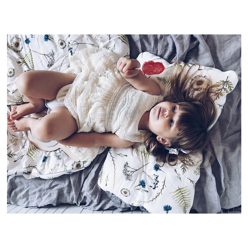 Qbana Mama - Kleinkinder-  Kissen gefüttert 