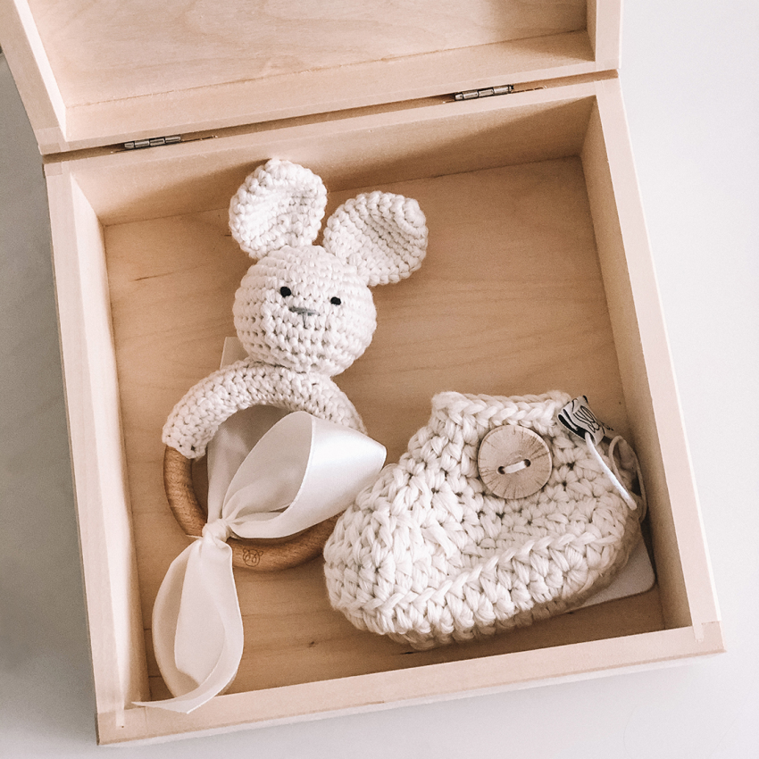 Maylily - Holz Geschenkbox Bunny Grau