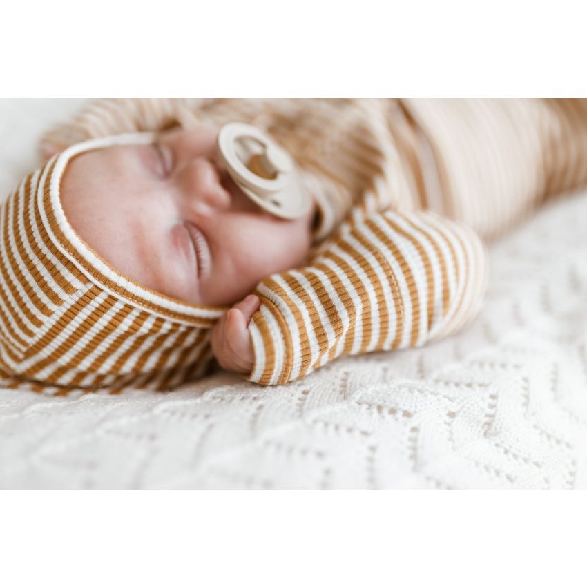 Two Darlings - Bonnet Mütze Mustard Stripe