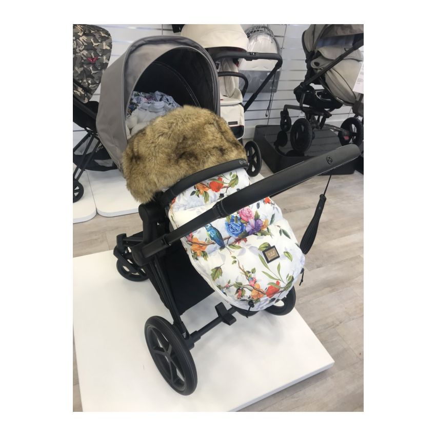 Bjällra of Sweden - Fusssack Rose Garden