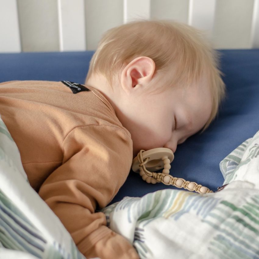 Ryan & Rose - Cutie Clip Taylor Tan