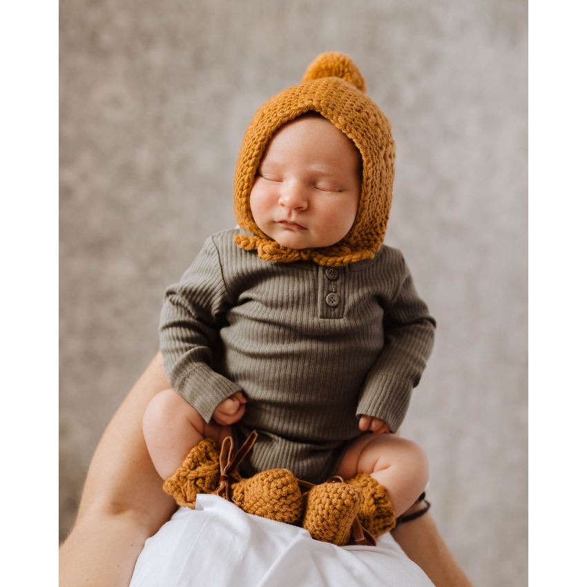 Snuggle Hunny - Merinoset Mützchen & Booties bronze