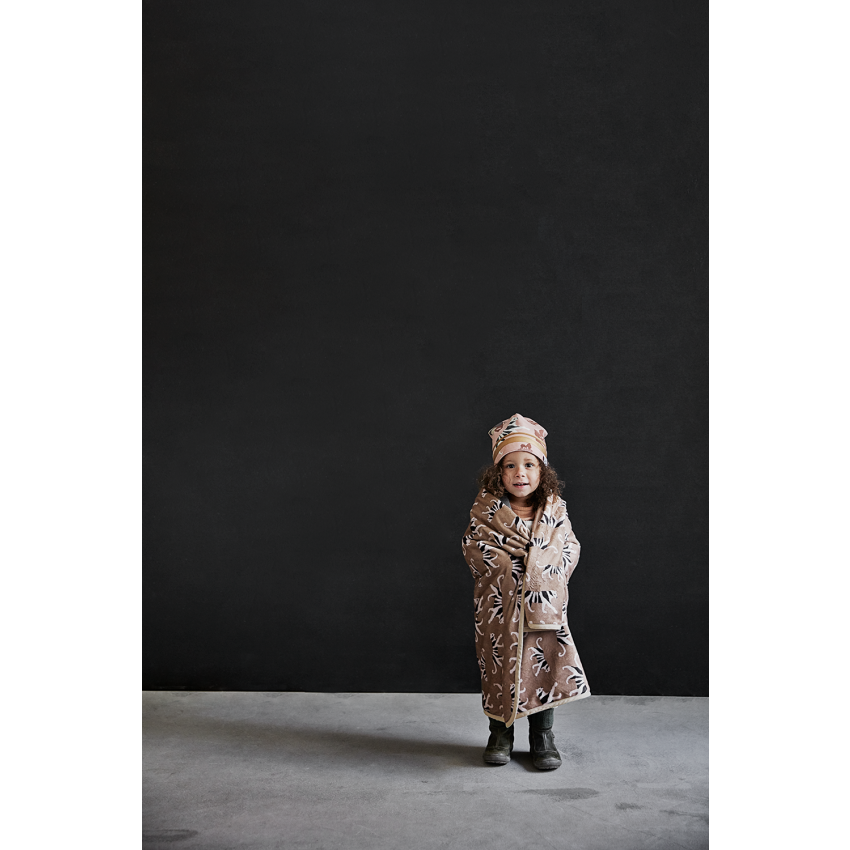 Elodie - Samtdecke White Tiger Warm Sand