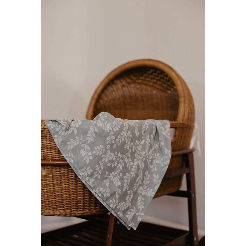 The mini scout - Muslin Swaddle Leafy Sprig Blue