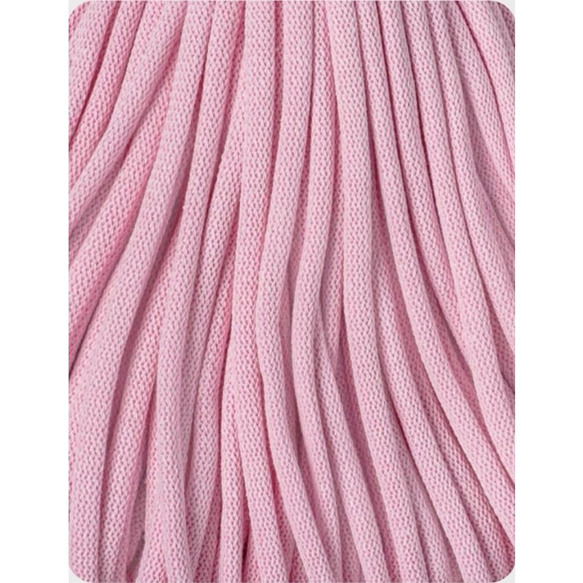 Like Moses - Moseskorb Grau / Pink Zick Zack mit Weisser Bettwäsche