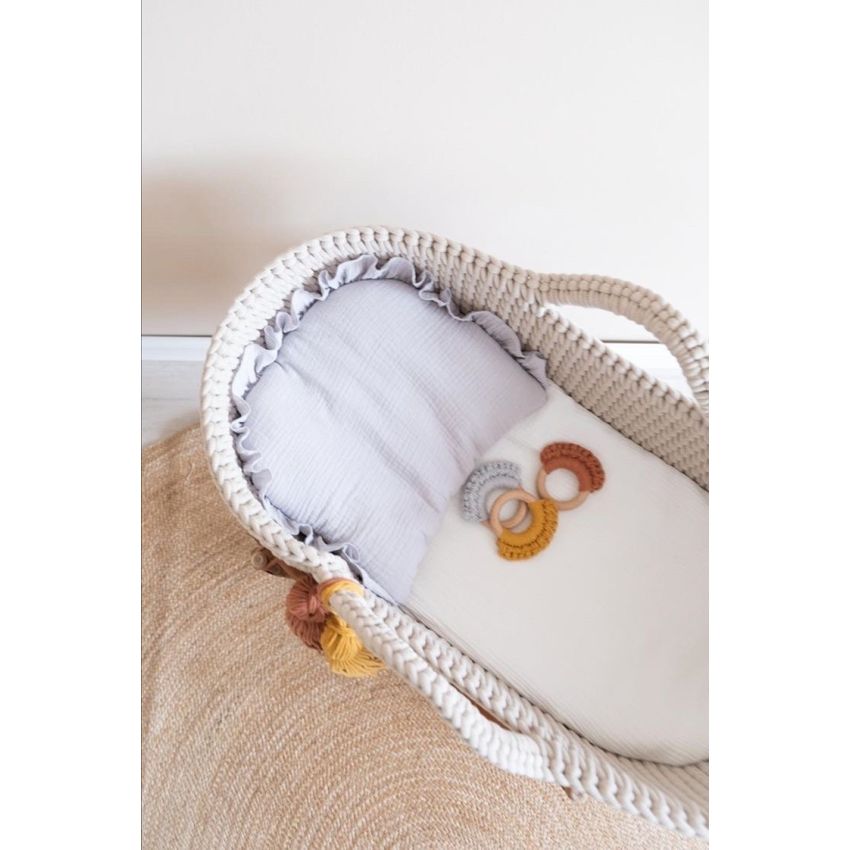 Like Moses - Moseskorb GrauCream mit Kissen grau und Bettwäsche weiss