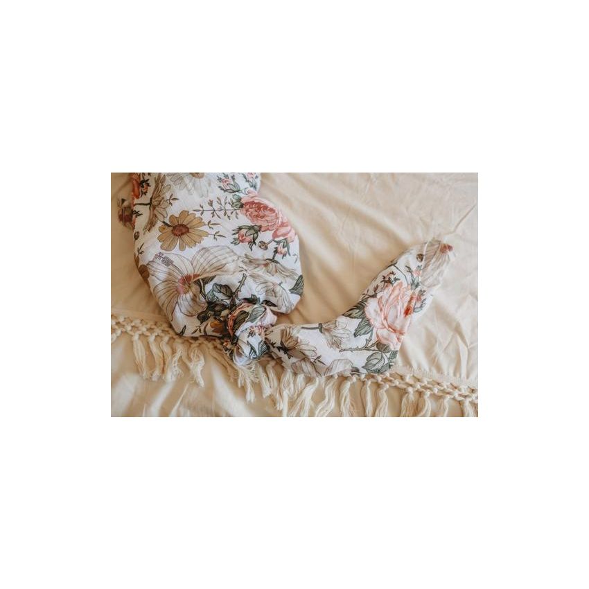The mini scout - Muslin Swaddle Garden Floral White