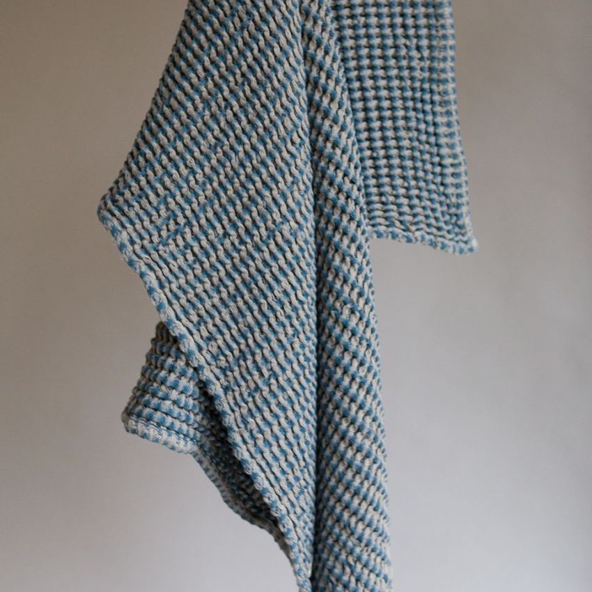 Hildestad Copenhagen - Waffel Badetuch Stormy Blue