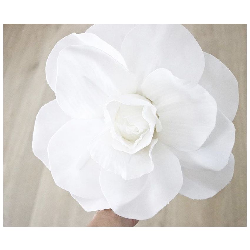 Little Miss Blossom - Weisse Blüte Wanddekoration