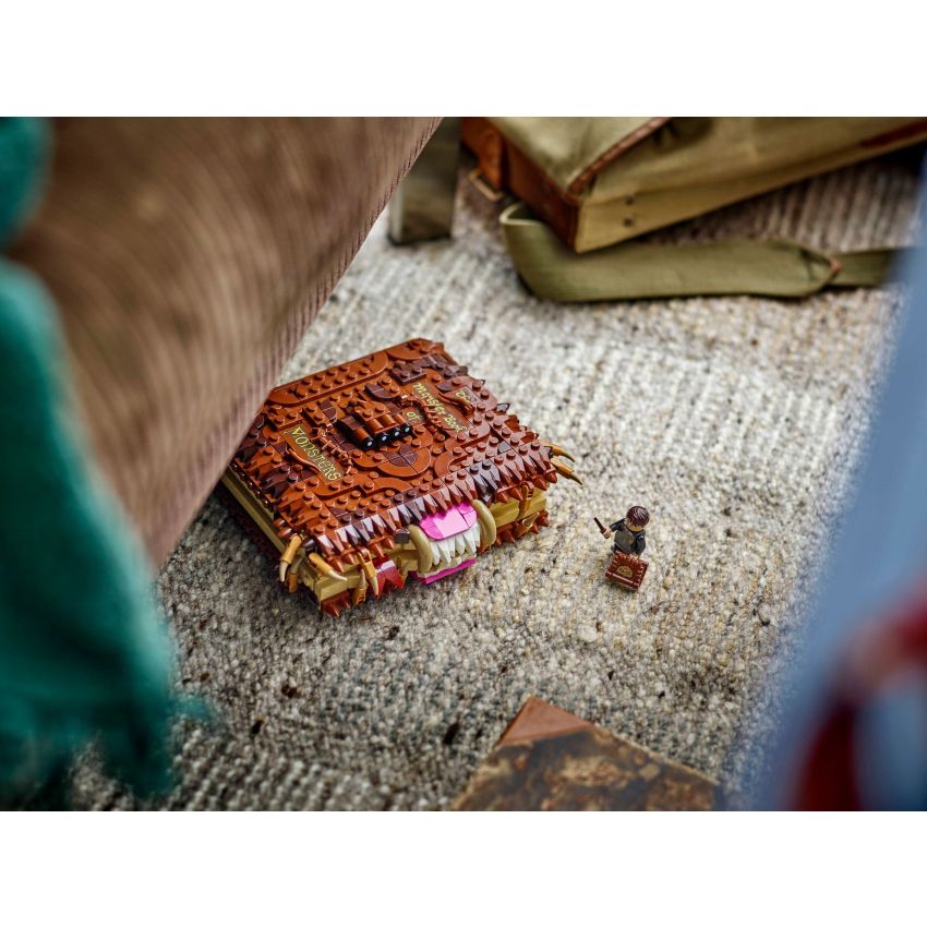 LEGO® Harry Potter 76449 - Beißendes Monsterbuch der Monster