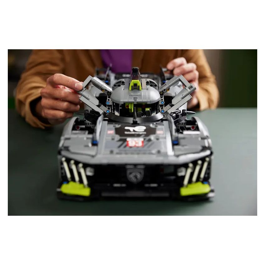 LEGO® Technic 42156 - PEUGEOT 9X8 24H Le Mans Hybrid Hypercar