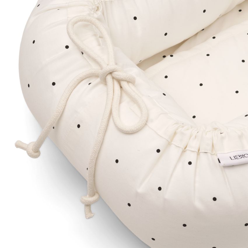 LIEWOOD - Gro Babynest Classic Punkte Creme