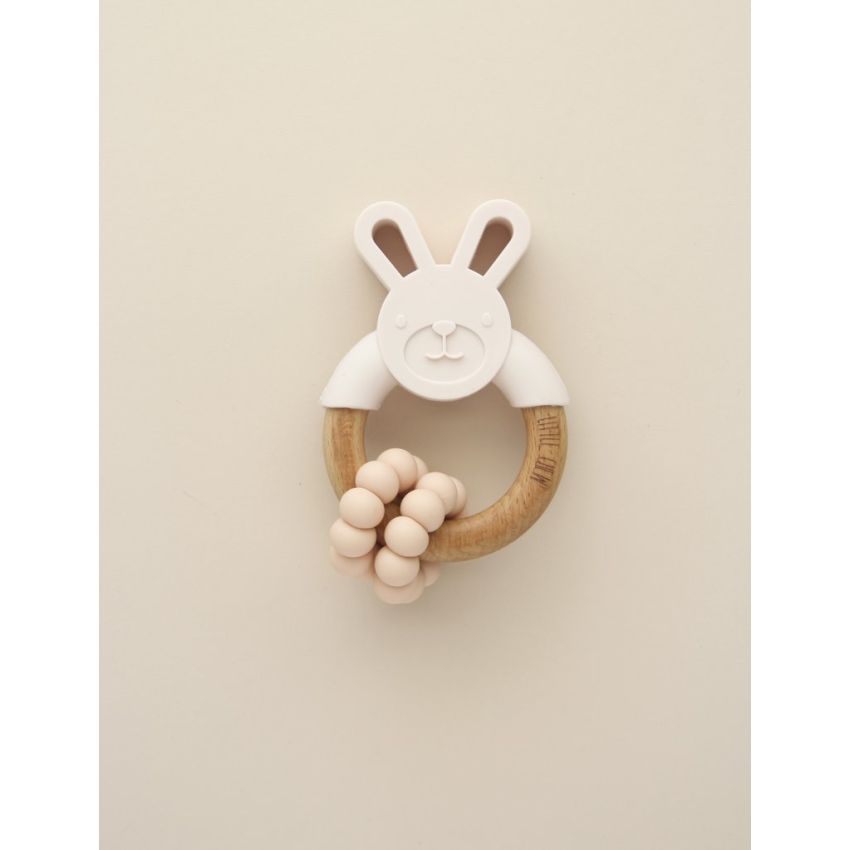 littleCHEW - Greifling Bunny mit Ringen Hellrosa / Pfirsich