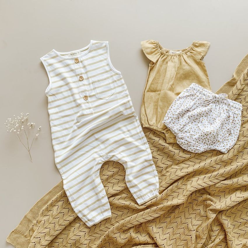 Two Darlings - Golden Stripe Strampler kurz