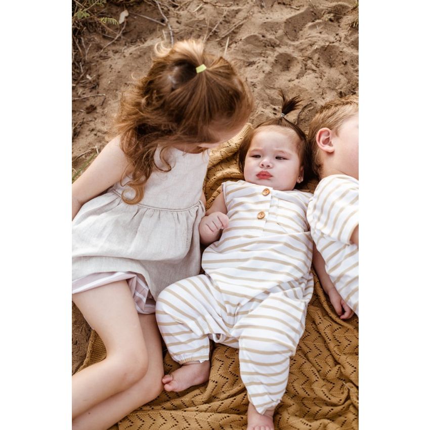 Two Darlings - Golden Stripe Strampler kurz