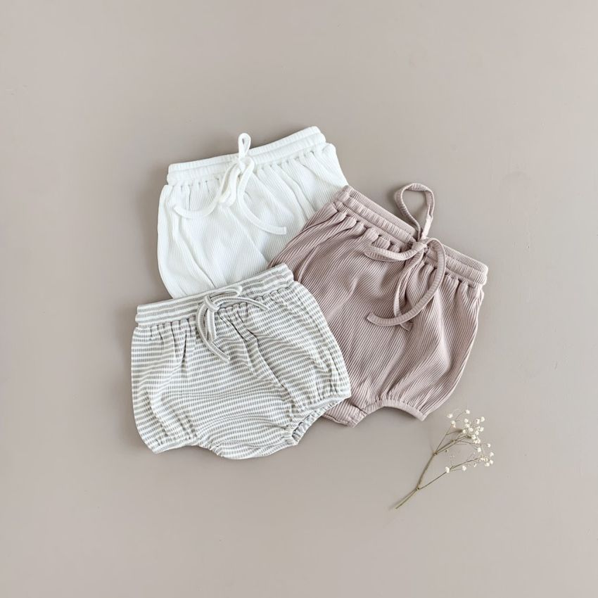 Two Darlings - Shorties Musk