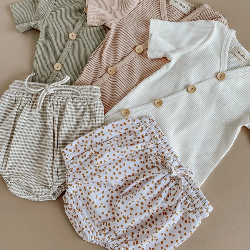 Two Darlings - Shorties Musk