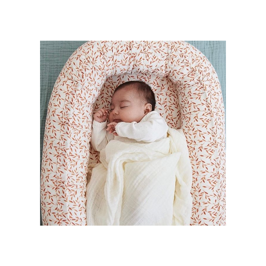 Cam Cam Copenhagen Babynest Caramel Leaves