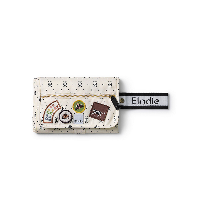 Elodie - Wickelmatte für unterwegs Monogram