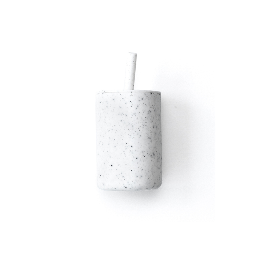 Mrs Ertha - Silikon Trinklernbecher mit Strohhalm Weiss Speckle