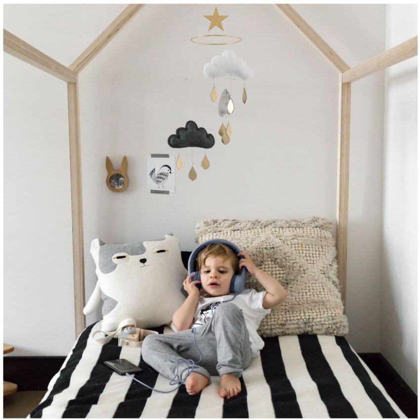 The Butter Flying - Cloud Gold Shinto