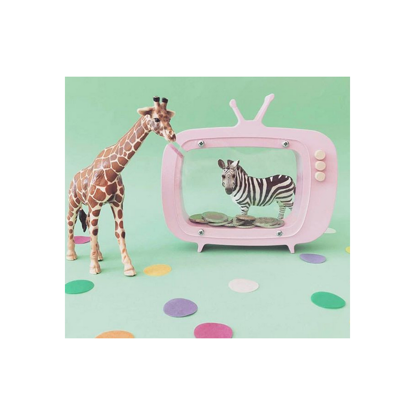 Devine Design - TV Kasse pink