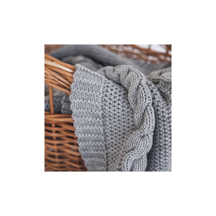 Apero - Knit Manufactory - Lilian Decke Hellgrau