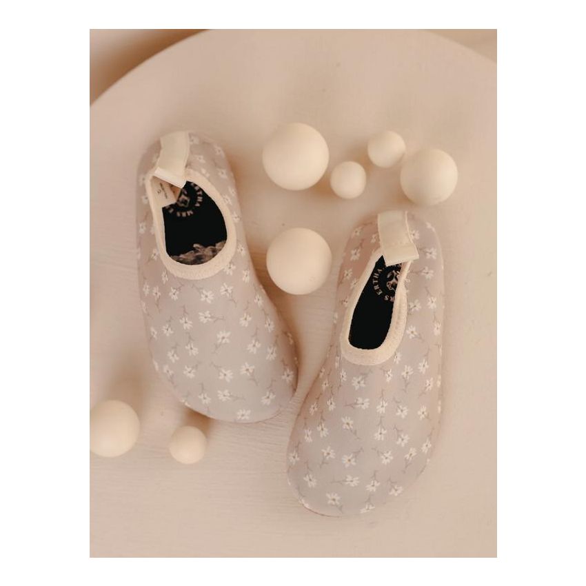 Mrs Ertha - Schwimmschuhe Daisy