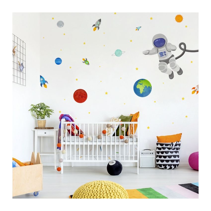 YokoDesign - Wandsticker Astronaut im Weltall