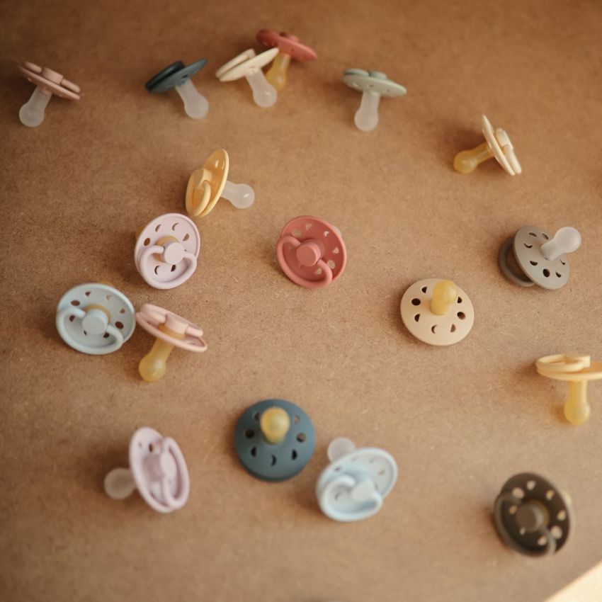 Frigg - Mondphase Latex Puderblau Grösse 2