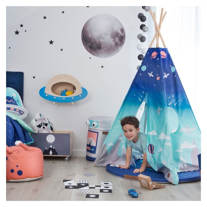 Nolli Polli - Tipi King of Space