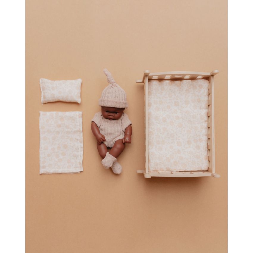 Mrs Ertha - Mini Puppe mit Bett Jinny