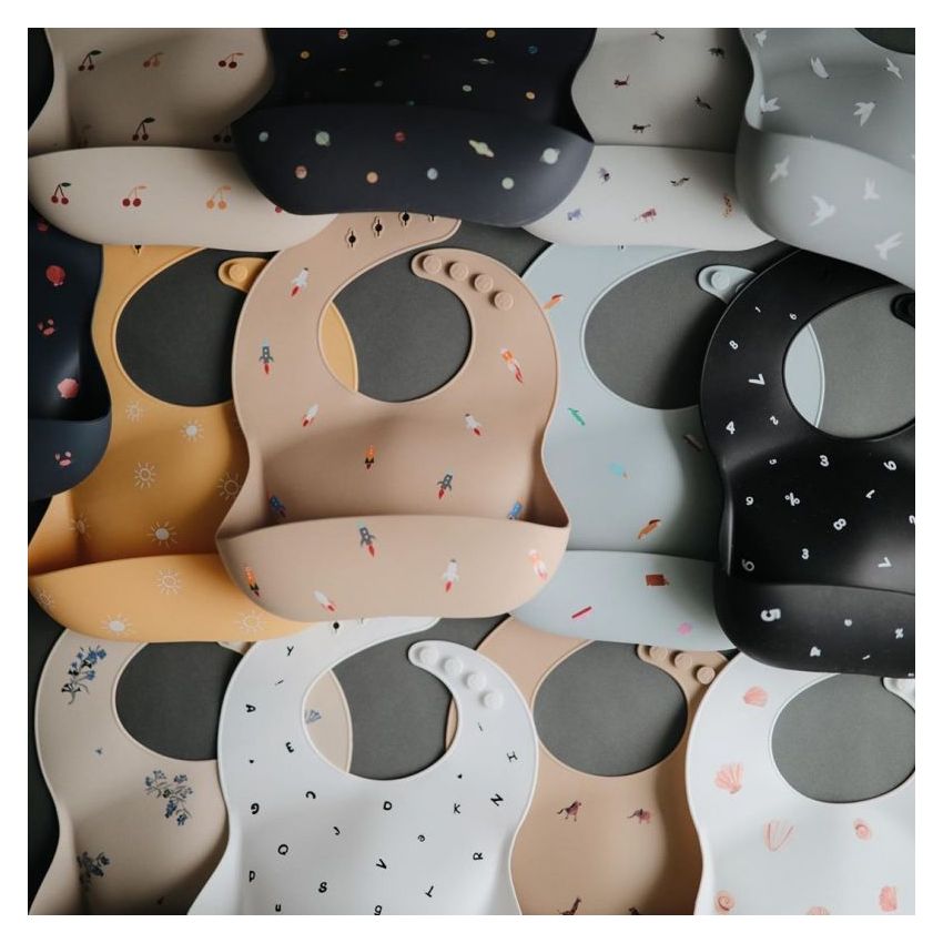 Mushie - Silikon- Lätzchen Shifting Sand Terrazzo