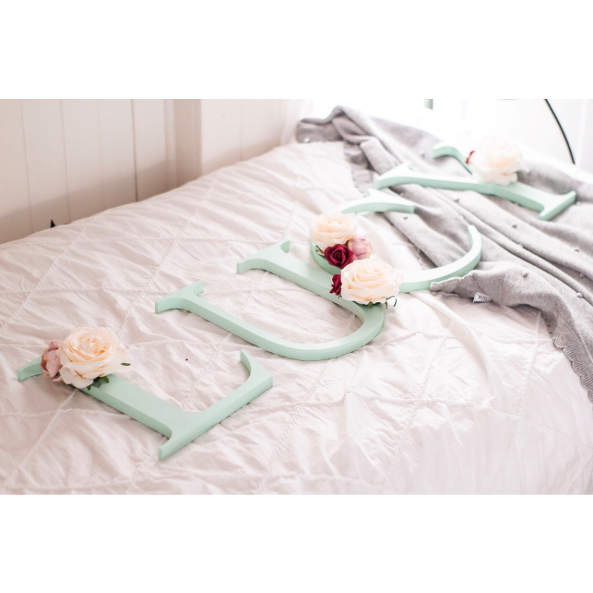 Poppet and Wildflower - Holzbuchstabe Mint