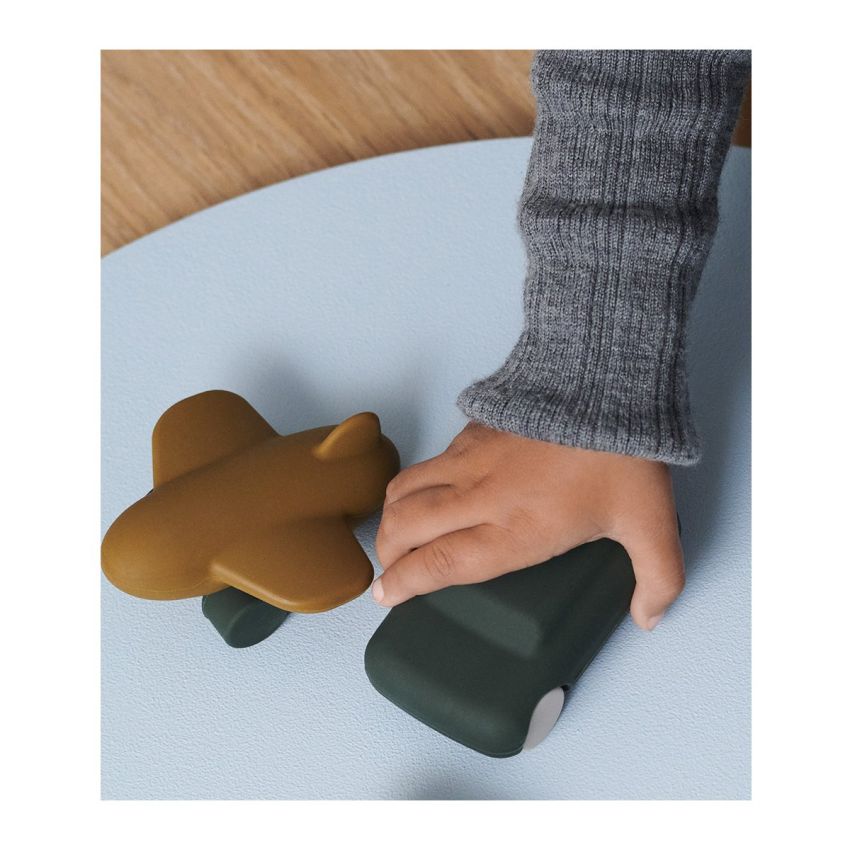 LIEWOOD - Kevin Spielzeugset Auto & Flugzeug Hunter Green / Olive Green