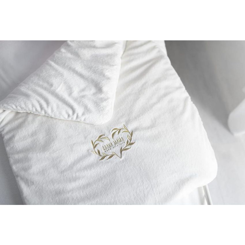 Qbana Mama - Mikrofleece Kuscheldecke weiss