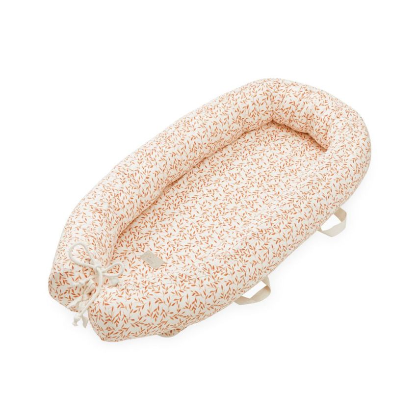 Cam Cam Copenhagen Babynest Caramel Leaves