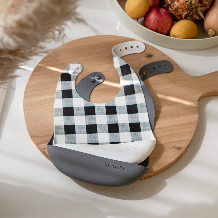 Stadela - Silikon- Lätzchen 2er Set Kariert