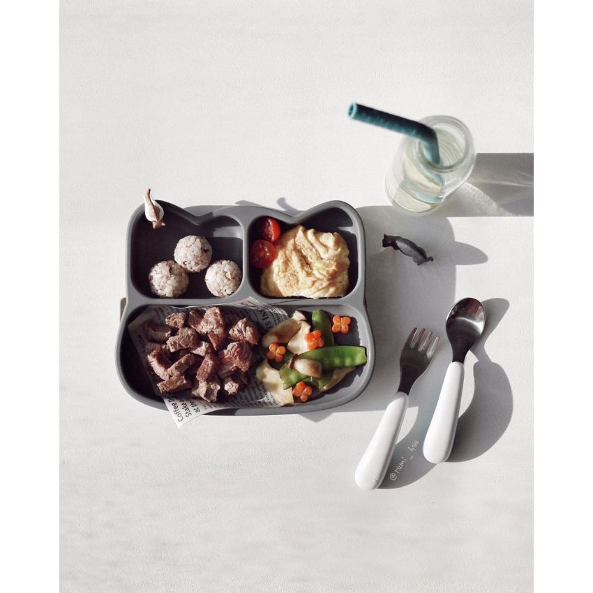 we might be tiny - Stickie Saugnapf Teller Silikon Cat Charcoal