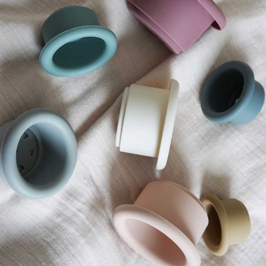 petú petú - Silikon Stapelturm