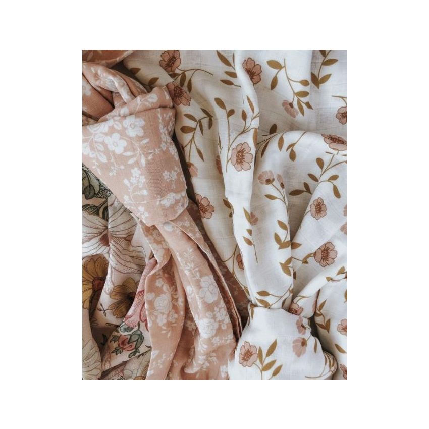 The mini scout - Muslin Swaddle Wild Flower White