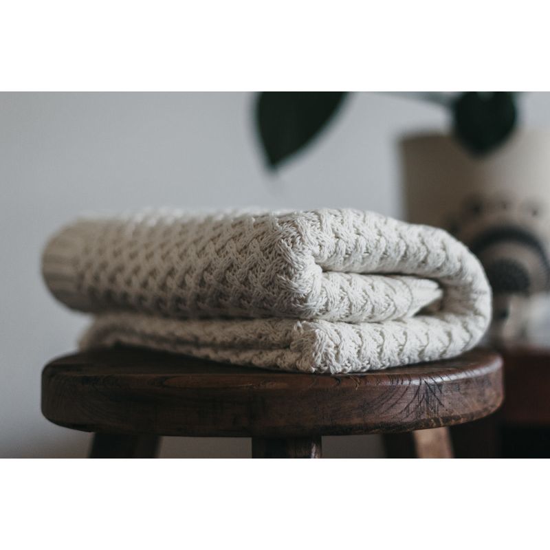 Snuggle Hunny - Diamond Strickdecke Cream