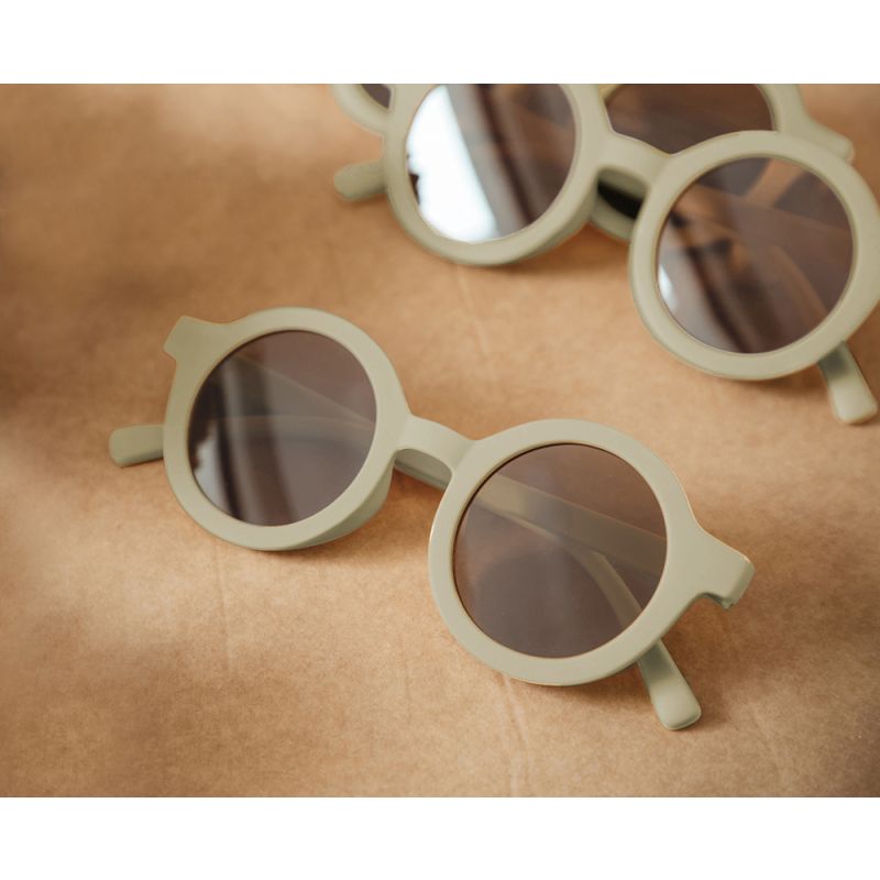 Mrs Ertha - Mama & Papa Sonnenbrille Erwachsene Tea