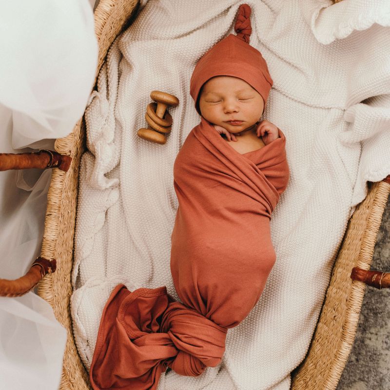 Snuggle Hunny - Swaddledecke Clay mit Beanie