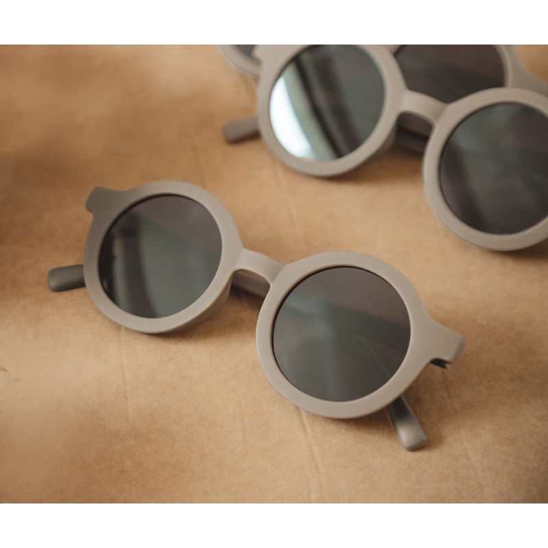 Mrs Ertha - Mama & Papa Sonnenbrille Erwachsene Choco