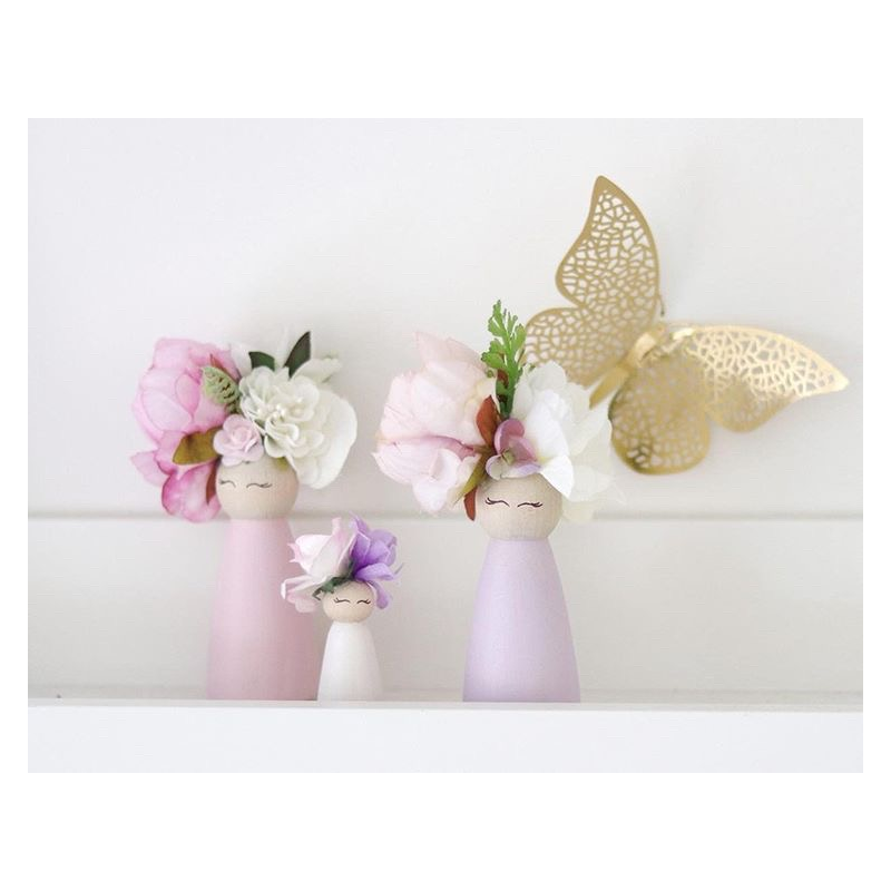 Little Miss Blossom - Püppchenfamilie mit Baby in weiss