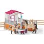 Schleich 42369 Horse Club - Pferdebox mit Arabern und Pferdepflegerin